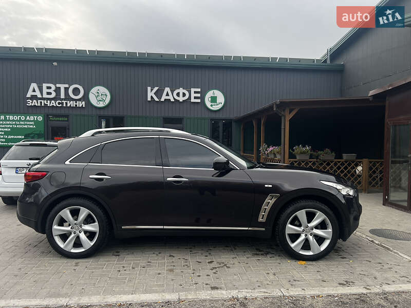 Внедорожник / Кроссовер Infiniti FX 35 2009 в Запорожье
