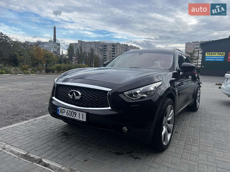 Внедорожник / Кроссовер Infiniti FX 35 2009 в Запорожье