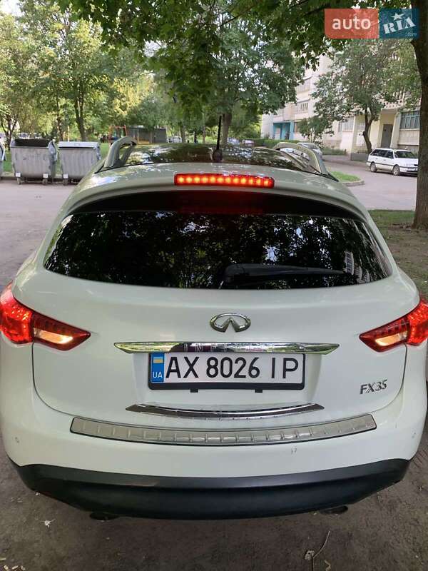 Внедорожник / Кроссовер Infiniti FX 35 2010 в Харькове фото 7 Внедорожник / Кроссовер Infiniti FX 35 2010 в Харькове
