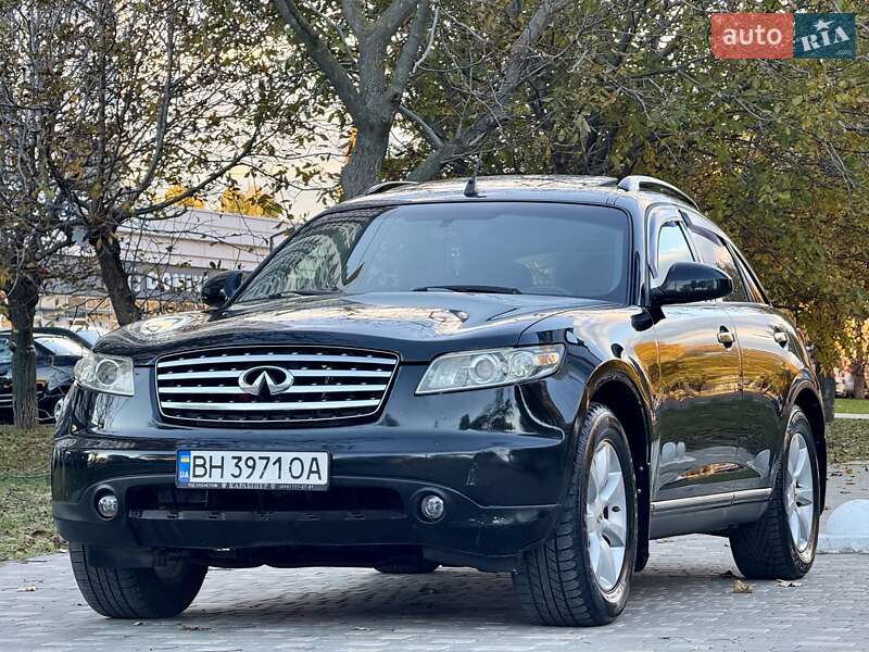 Внедорожник / Кроссовер Infiniti FX 35 2004 в Одессе