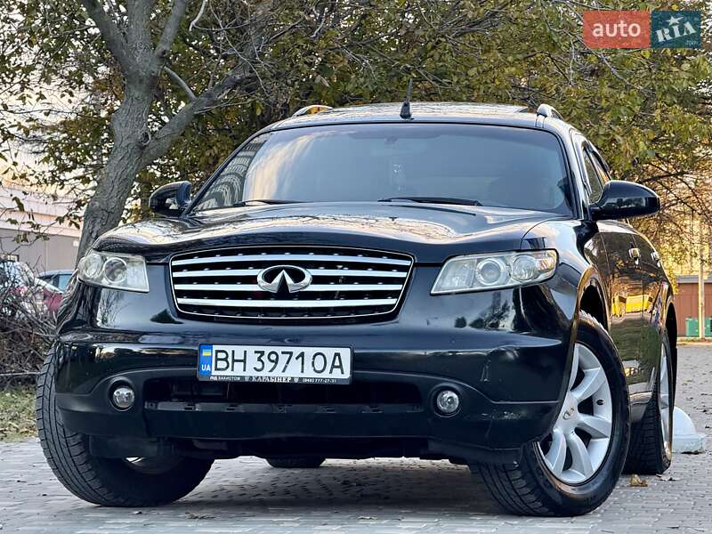 Внедорожник / Кроссовер Infiniti FX 35 2004 в Одессе