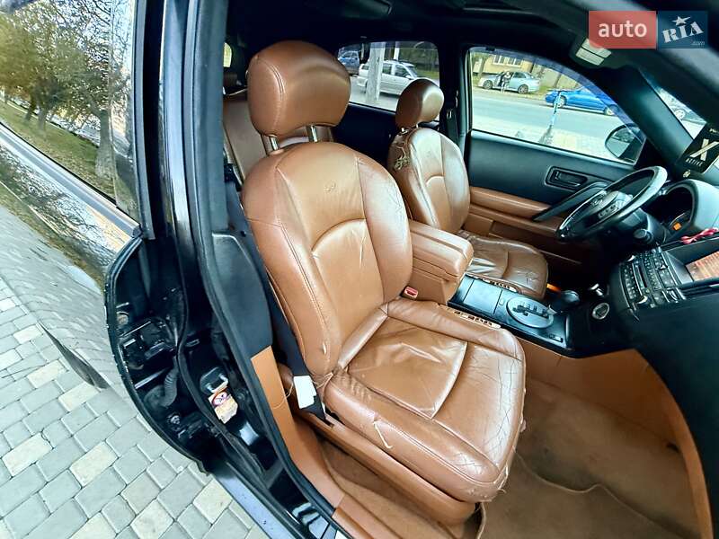Внедорожник / Кроссовер Infiniti FX 35 2004 в Одессе