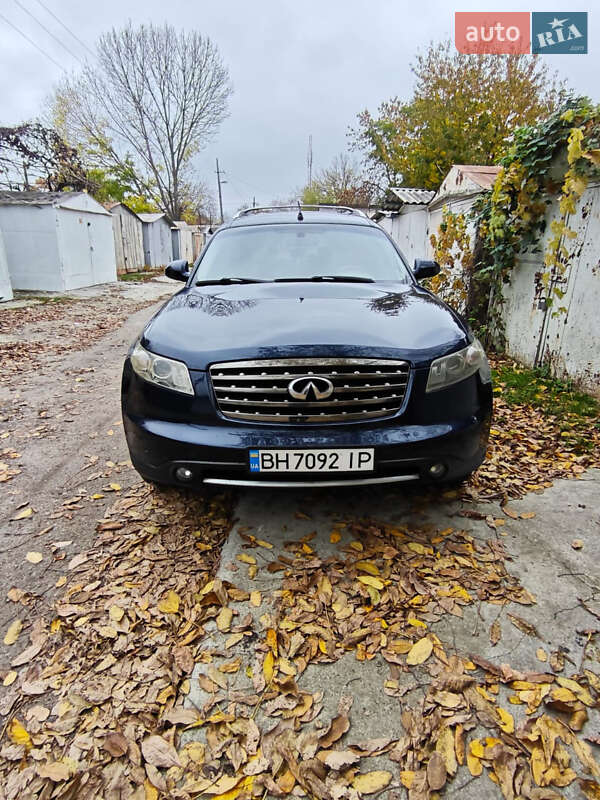 Внедорожник / Кроссовер Infiniti FX 35 2007 в Одессе