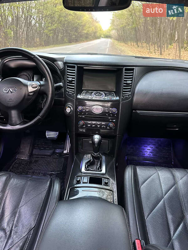 Внедорожник / Кроссовер Infiniti FX 35 2008 в Полтаве фото 13 Внедорожник / Кроссовер Infiniti FX 35 2008 в Полтаве