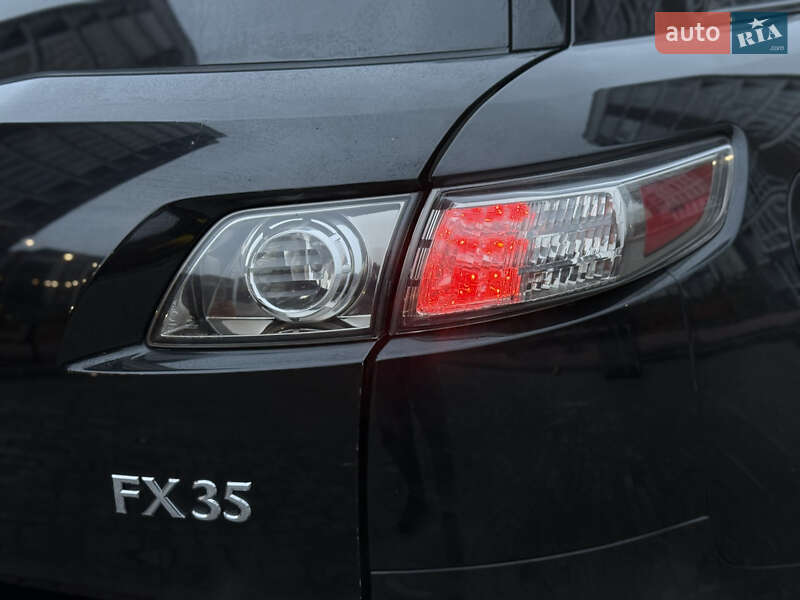 Внедорожник / Кроссовер Infiniti FX 35 2008 в Хмельницком