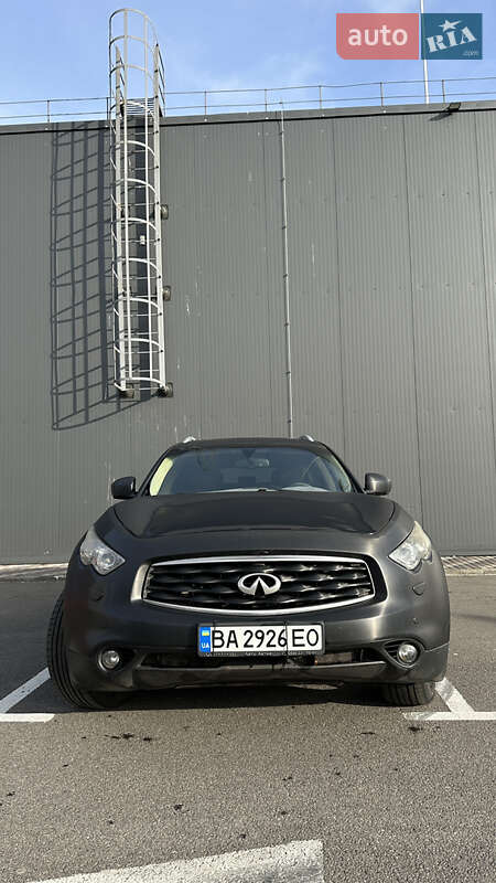 Внедорожник / Кроссовер Infiniti FX 35 2009 в Киеве