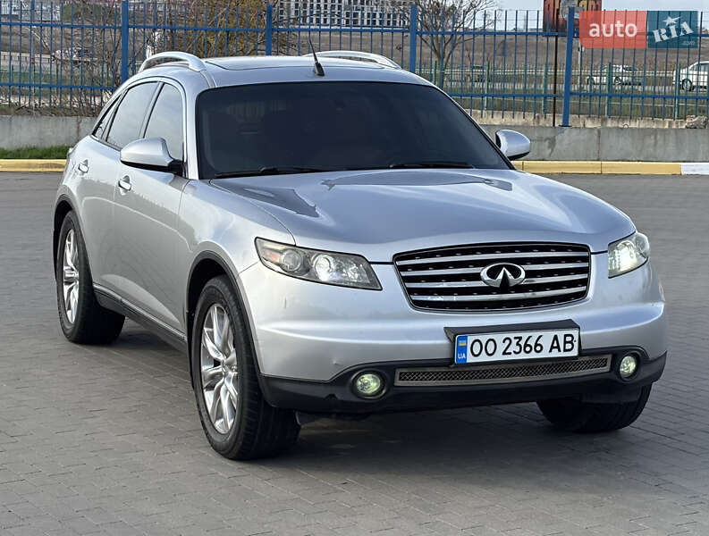 Внедорожник / Кроссовер Infiniti FX 35 2006 в Одессе