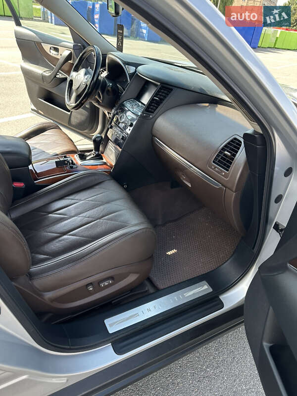 Внедорожник / Кроссовер Infiniti FX 35 2008 в Каменец-Подольском фото 4 Внедорожник / Кроссовер Infiniti FX 35 2008 в Каменец-Подольском