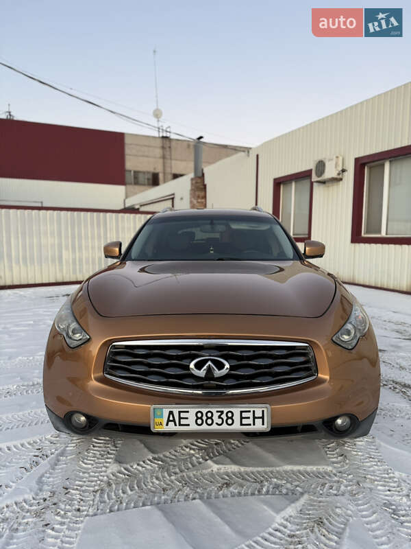 Внедорожник / Кроссовер Infiniti FX 35 2008 в Кривом Роге