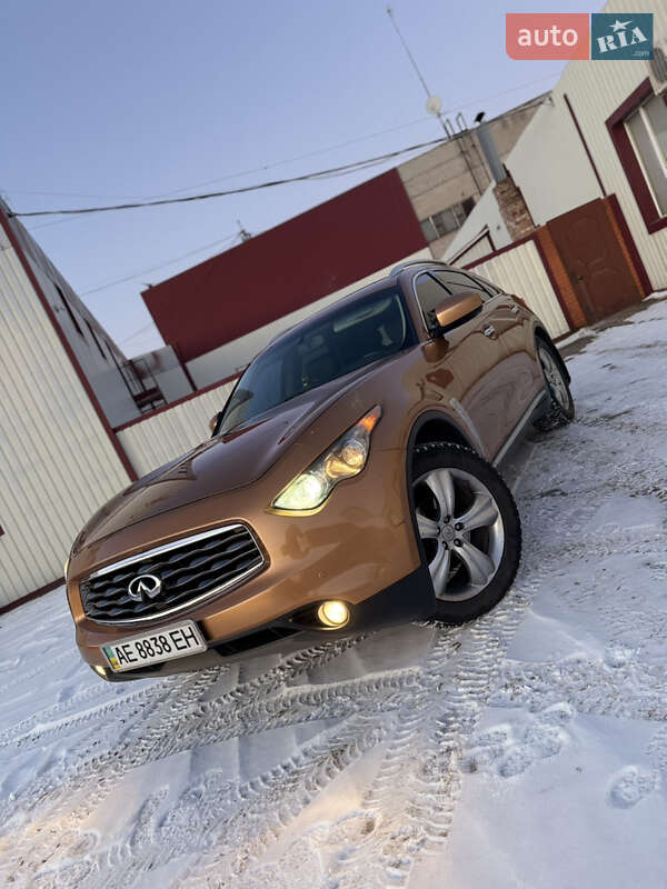 Внедорожник / Кроссовер Infiniti FX 35 2008 в Кривом Роге