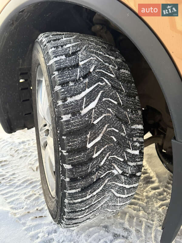 Внедорожник / Кроссовер Infiniti FX 35 2008 в Кривом Роге