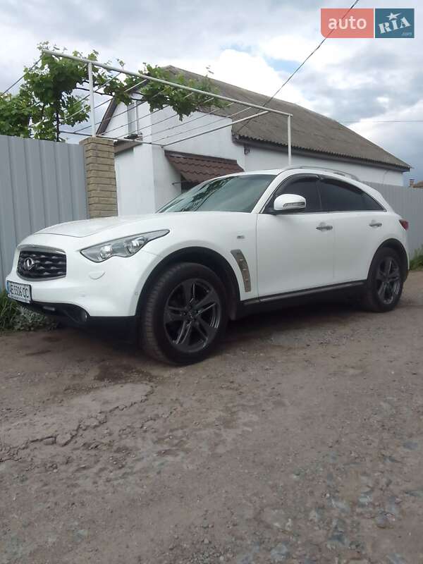 Infiniti FX 35 2008