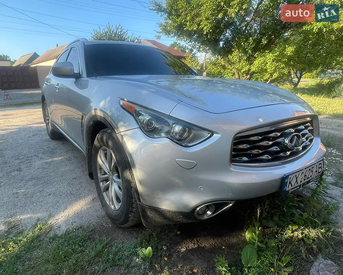 2010 Infiniti FX - мініатюра 13