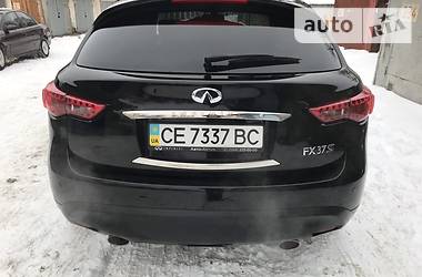 Внедорожник / Кроссовер Infiniti FX 37 2011 в Черновцах