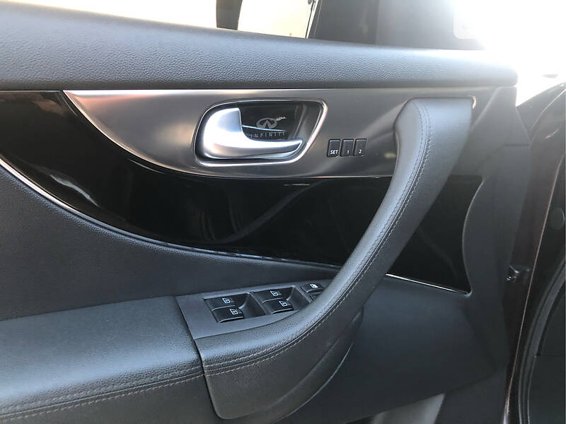 Внедорожник / Кроссовер Infiniti FX 37 2010 в Харькове