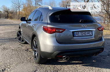 Позашляховик / Кросовер Infiniti FX 37 2012 в Кам'янському