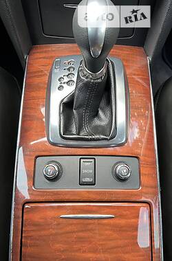 Внедорожник / Кроссовер Infiniti FX 37 2011 в 
