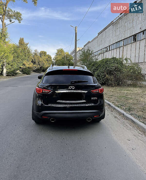 Позашляховик / Кросовер Infiniti FX 37 2012 в Херсоні