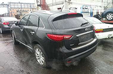 Внедорожник / Кроссовер Infiniti FX 37 2013 в Херсоне