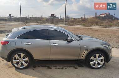 Позашляховик / Кросовер Infiniti FX 37 2010 в 