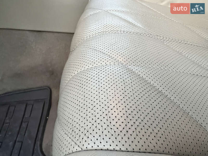 Позашляховик / Кросовер Infiniti FX 37 2012 в Львові