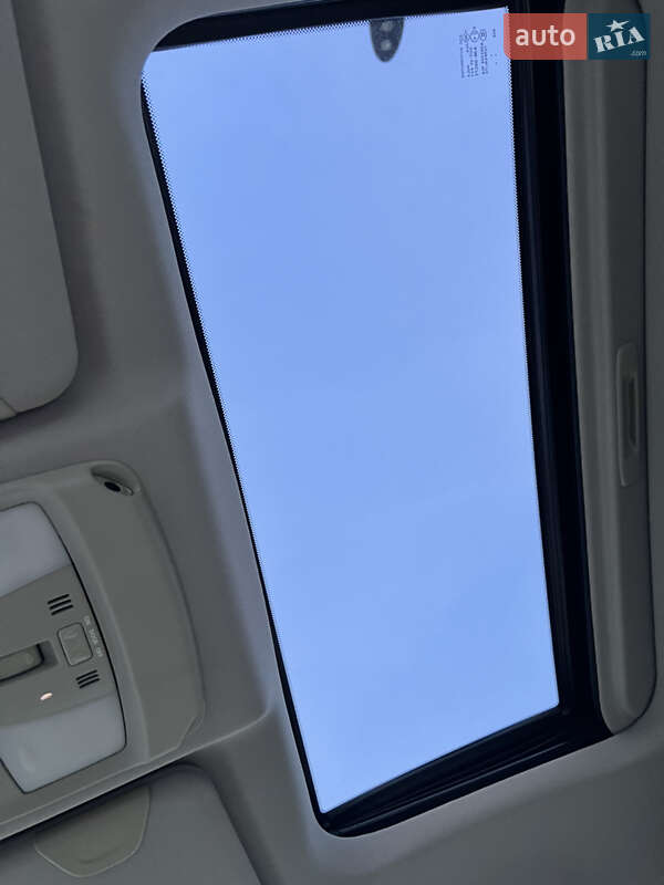 Позашляховик / Кросовер Infiniti FX 37 2012 в Львові