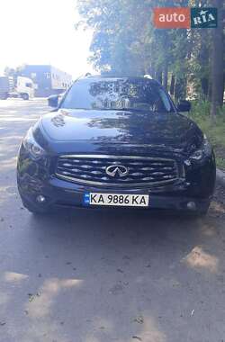 Внедорожник / Кроссовер Infiniti FX 37 2010 в 