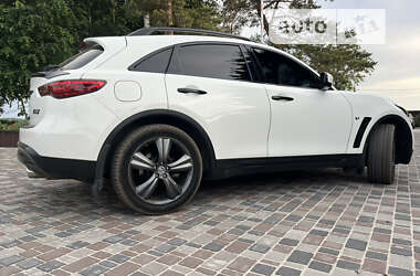 Позашляховик / Кросовер Infiniti FX 37 2013 в Смілі