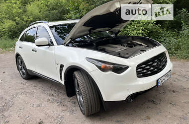 Позашляховик / Кросовер Infiniti FX 37 2013 в Смілі