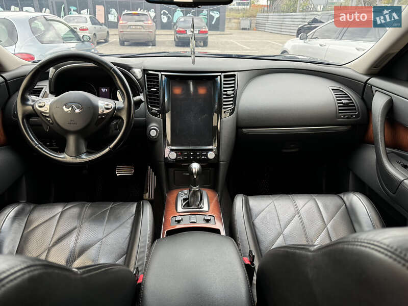 Внедорожник / Кроссовер Infiniti FX 37 2012 в Кривом Роге