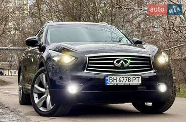 Внедорожник / Кроссовер Infiniti FX 37 2012 в 
