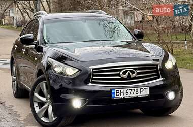 Внедорожник / Кроссовер Infiniti FX 37 2012 в 