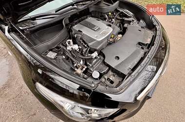 Внедорожник / Кроссовер Infiniti FX 37 2012 в 