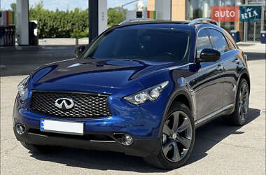 Внедорожник / Кроссовер Infiniti FX 37 2012 в 