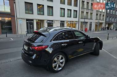 Внедорожник / Кроссовер Infiniti FX 37 2012 в 
