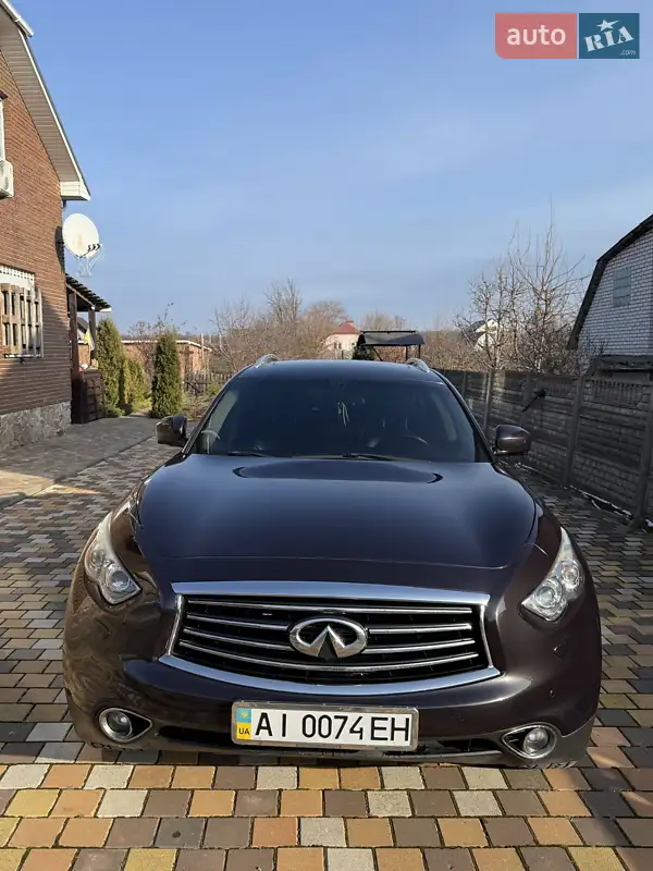 Infiniti FX 37 2012