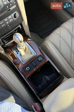 Внедорожник / Кроссовер Infiniti FX 37 2012 в 