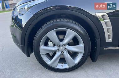 Позашляховик / Кросовер Infiniti FX 37 2010 в 