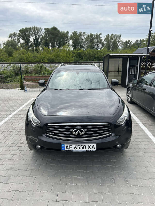 Позашляховик / Кросовер Infiniti FX 37 2011 в Києві
