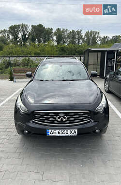 Позашляховик / Кросовер Infiniti FX 37 2011 в 