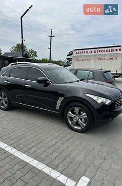 Позашляховик / Кросовер Infiniti FX 37 2011 в 