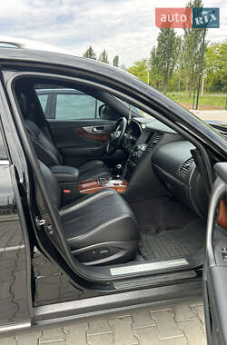 Позашляховик / Кросовер Infiniti FX 37 2011 в 
