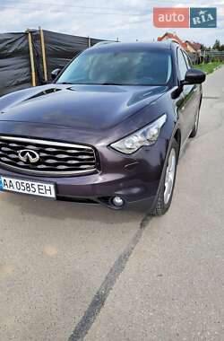 Внедорожник / Кроссовер Infiniti FX 37 2010 в 