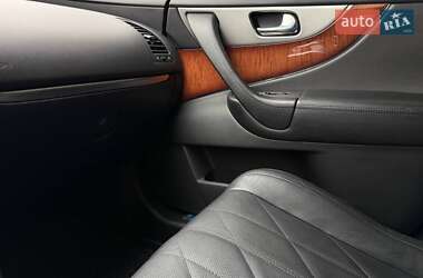 Внедорожник / Кроссовер Infiniti FX 37 2013 в 