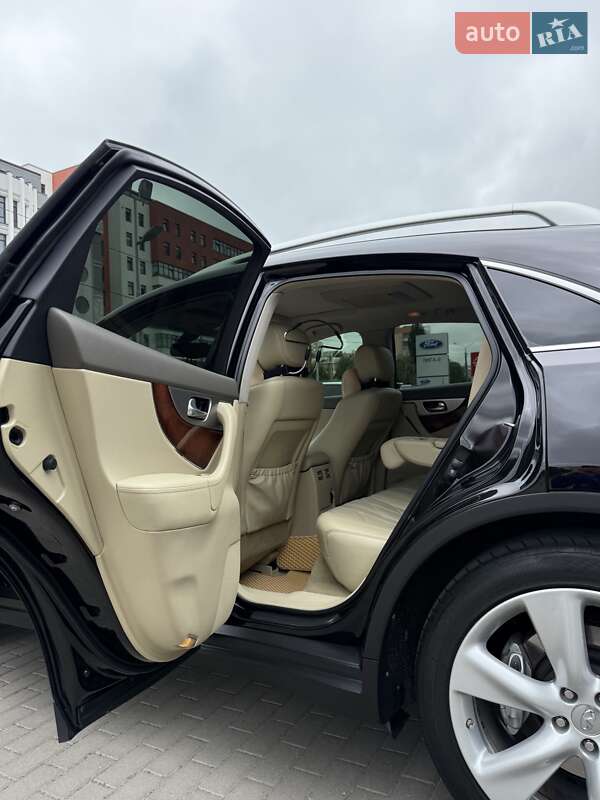 Позашляховик / Кросовер Infiniti FX 37 2011 в Хмельницькому