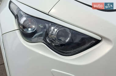 Внедорожник / Кроссовер Infiniti FX 37 2013 в 