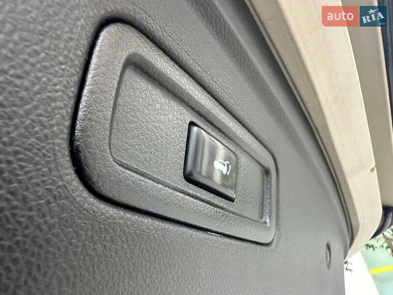 Позашляховик / Кросовер Infiniti FX 37 2011 в Києві