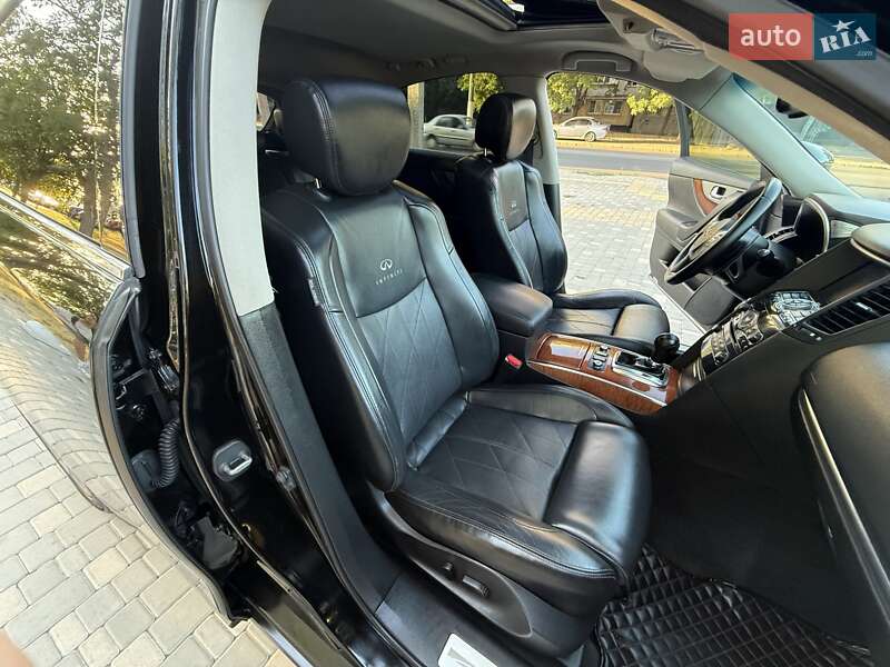 Внедорожник / Кроссовер Infiniti FX 37 2012 в Одессе