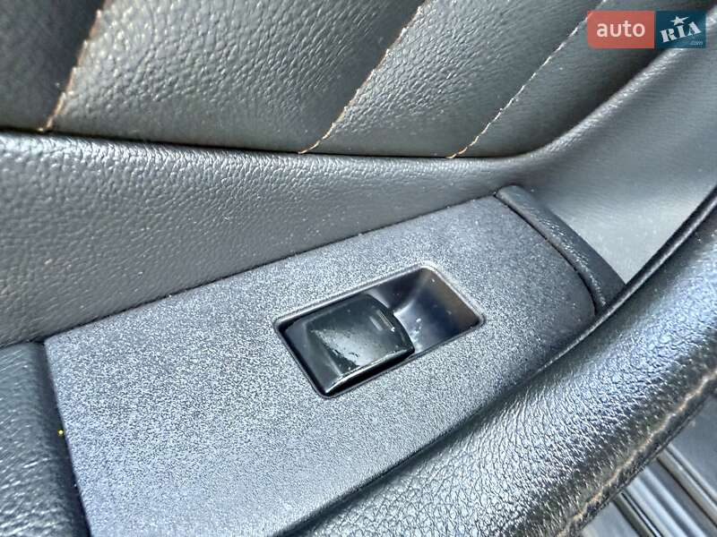 Внедорожник / Кроссовер Infiniti FX 37 2012 в Одессе