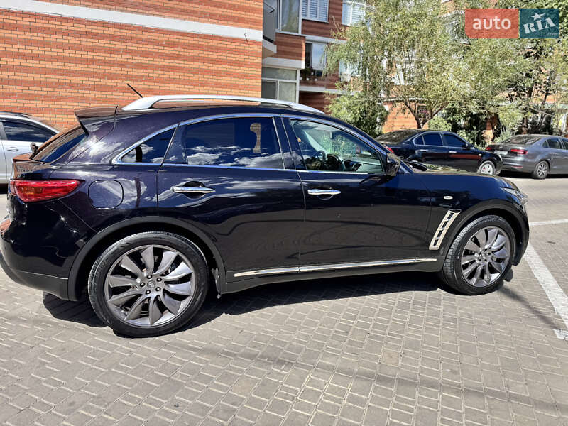 Infiniti FX 37 2012 Infiniti FX 37 2012